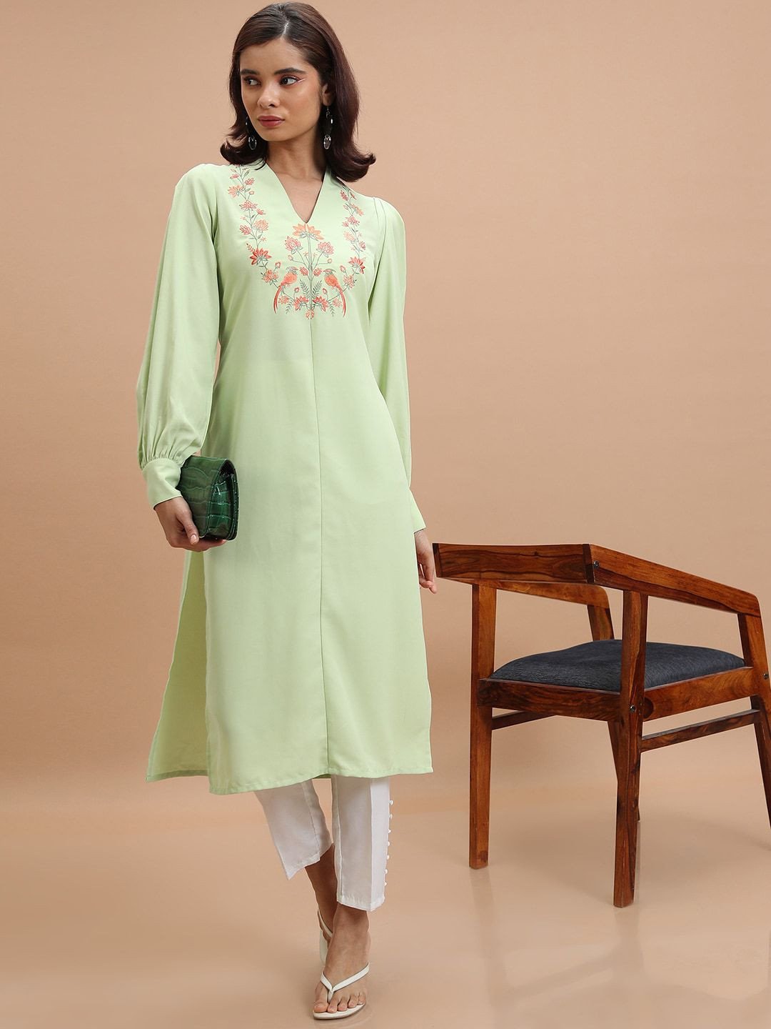 Green Floral Yoke Design Thread Work Straight Kurta